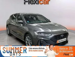 Gris Usado 2023 Ford Focus ST-Line Berlina | 16.990 € (Buen precio)