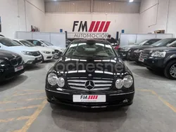Negro Usado 2005 Mercedes CLK200 Elegance Coupe | 4700 € (Precio justo)
