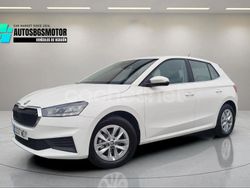 Blanco Usado 2023 Skoda Fabia Ambition Utilitario | 18.990 € (Caro)