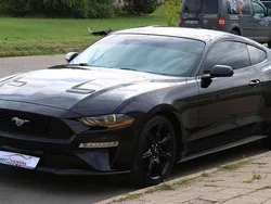 Negro Usado 2019 Ford Mustang Fastback Coupe | 26.626 € (Super precio)