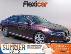 Granate Usado 2016 VW Passat Sportline Berlina | 20.990 € (Precio justo)