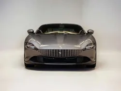Gris Usado 2022 Ferrari Roma Coupe | 244.700 € (Precio justo)