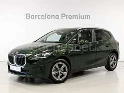 Verde Usado 2024 BMW 218 Comfort Edition Familiar | 32.490 € (Un poco caro)