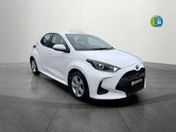 Blanco Nuevo 2025 Toyota Yaris Hybrid Active | 22.350 € (Buen precio)