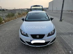 Blanco Usado 2009 Seat Ibiza SC Reference Utilitario | 4000 € (Precio justo)