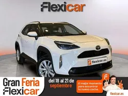 Blanco Nuevo 2025 Toyota Yaris Cross Style SUV | 24.090 € (Precio justo)