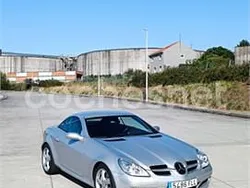 Gris / plata Usado 2007 Mercedes SLK350 Descapotable | 35.000 €