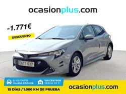 Gris Usado 2019 Toyota Corolla Active Berlina | 19.490 € (Un poco caro)