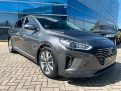 Gris / plata Usado 2018 Hyundai Ioniq Berlina | 14.990 € (Precio justo)