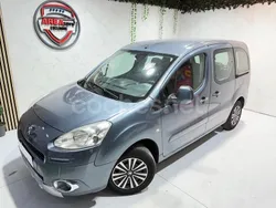 Azul Usado 2013 Peugeot Partner Tepee Active Monovolumen | 8490 € (Buen precio)
