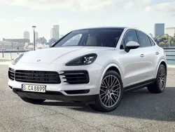 Blanco carrara metalizado Usado 2023 Porsche Cayenne Platinum Edition SUV | 93.900 € (Precio justo)