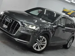 Gris / plata Usado 2021 Audi Q7 S-Line SUV | 47.900 € (Precio justo)