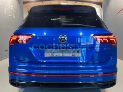 Azul Usado 2021 VW Tiguan R-line SUV | 38.900 €