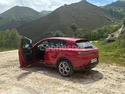 Rojo Usado 2024 Alfa Romeo Tonale Edizione Speciale SUV | 35.000 € (Precio justo)