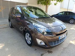 Marrón Usado 2013 Renault Grand Scénic III Dynamique Monovolumen | 5999 € (Precio justo)