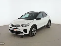 Blanco Usado 2022 Kia Stonic GT-Line SUV | 19.299 € (Precio justo)
