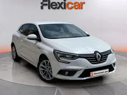 Blanco Usado 2019 Renault Mégane IV Zen Berlina | 11.490 € (Buen precio)