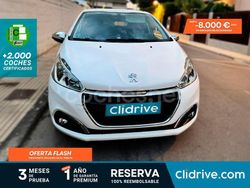 Blanco Usado 2016 Peugeot 208 Style Utilitario | 7990 € (Precio justo)