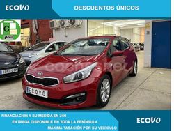 Rojo Usado 2017 Kia Ceed GT Berlina | 10.490 € (Buen precio)