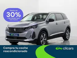 Gris Usado 2024 Peugeot 5008 Allure Monovolumen | 23.490 € (Precio justo)