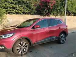 Granate Usado 2015 Renault Kadjar Zen SUV | 13.700 € (Precio justo)
