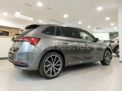 Gris / plata Usado 2025 Skoda Scala Sport Utilitario | 25.900 € (Caro)