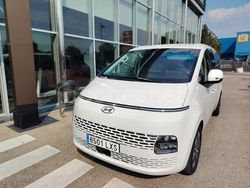 Blanco Usado 2022 Hyundai Staria Van | 39.990 € (Precio justo)