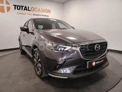 Gris / plata Usado 2022 Mazda CX-3 SUV | 19.490 € (Precio justo)