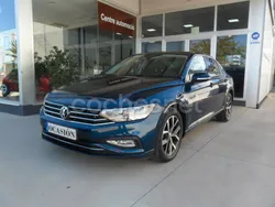 Azul Usado 2020 VW Passat Executive Berlina | 19.500 € (Precio justo)