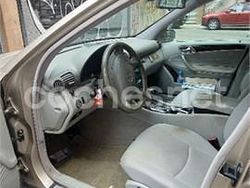 Beige Usado 2000 Mercedes C180 Classic Familiar | 4700 € (Buen precio)