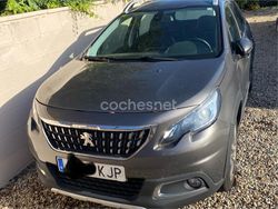 Gris / plata Usado 2018 Peugeot 2008 Style SUV | 9850 € (Precio justo)