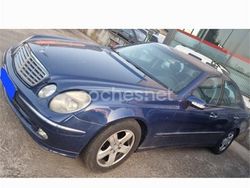 Azul Usado 2005 Mercedes E270 Avantgarde Berlina | 4600 € (Precio justo)