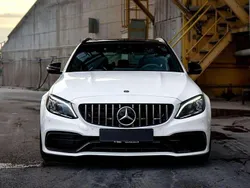 Blanco Usado 2021 Mercedes C63 AMG AMG Utilitario | 88.500 €