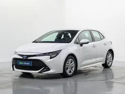 Blanco Usado 2022 Toyota Corolla Business Edition Berlina | 18.490 € (Precio justo)