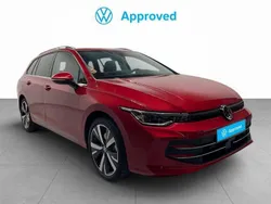 Rojo Usado 2024 VW Golf VIII Style Familiar | 30.390 € (Un poco caro)