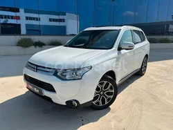 Blanco Usado 2015 Mitsubishi Outlander Motion SUV | 11.990 € (Buen precio)