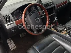 Negro Usado 2005 VW Touareg SUV | 2000 €