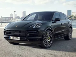 Negro Usado 2022 Porsche Cayenne Platinum Edition SUV | 92.750 €