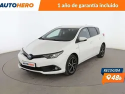 Blanco Usado 2018 Toyota Auris Hybrid Edition Berlina | 17.999 € (Un poco caro)