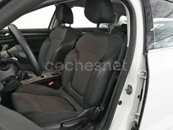 Blanco Usado 2023 Renault Mégane GrandTour Equilibre Familiar | 19.990 € (Precio justo)