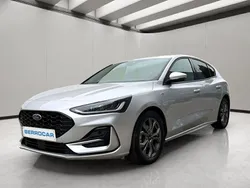 Gris Usado 2023 Ford Focus ST-Line Utilitario | 18.499 € (Precio justo)