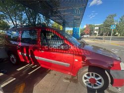 Rojo Usado 2008 Dacia Logan Ambiance Berlina | 2400 € (Un poco caro)