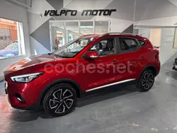 Rojo Usado 2024 MG ZS Luxury Berlina | 18.990 € (Caro)