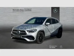 Gris / plateado Usado 2021 Mercedes GLA220 AMG line SUV | 37.490 € (Precio justo)