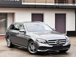Gris / plata Usado 2018 Mercedes E220 Familiar | 29.900 € (Precio justo)