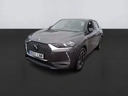 Gris Usado 2021 DS Automobiles DS7 Crossback So Chic SUV | 15.999 €