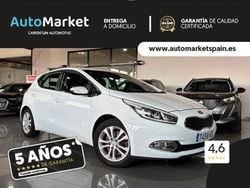 Blanco Usado 2014 Kia Ceed Berlina | 8900 € (Precio justo)