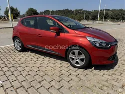 Rojo Usado 2013 Renault Clio IV Dynamique Berlina | 7000 € (Un poco caro)