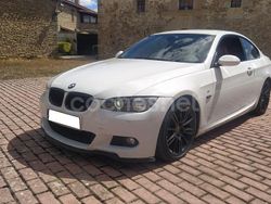 Blanco Usado 2009 BMW 320 Coupe | 11.999 € (Un poco caro)