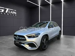 Gris / plata Usado 2023 Mercedes GLA250 SUV | 39.900 € (Super precio)